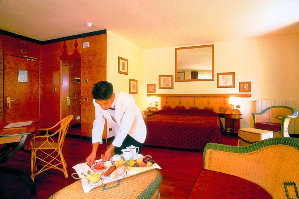Grand Hotel Antiche Terme Di Pigna Exterior foto